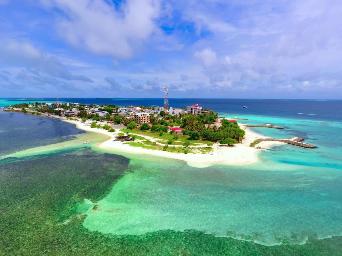 Holikan Beach Hotel Maafushi Exterior photo